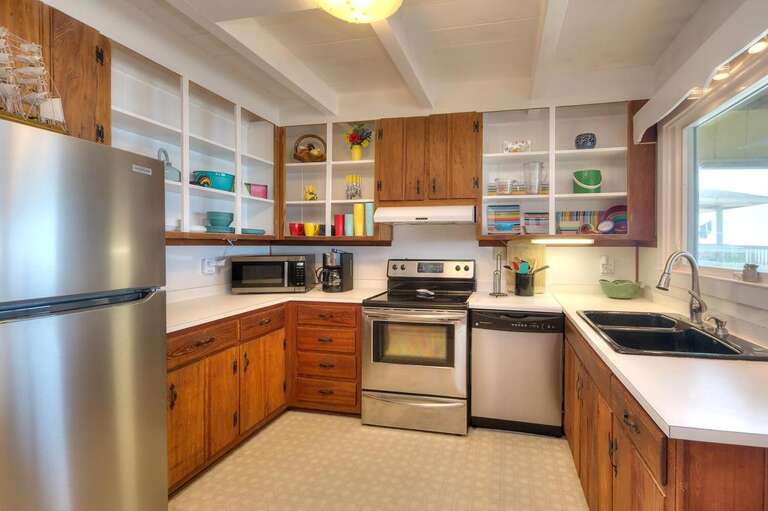 Kitchen Stove
GW 7.19.23