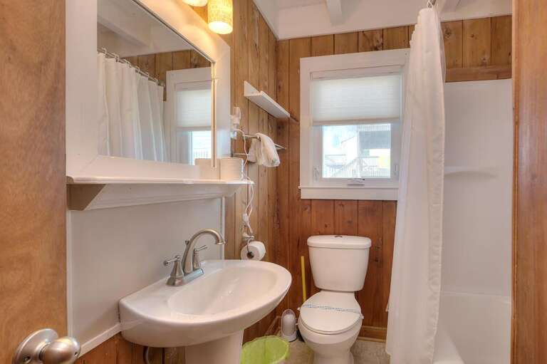 Shower/Tub
GW 7.19.23