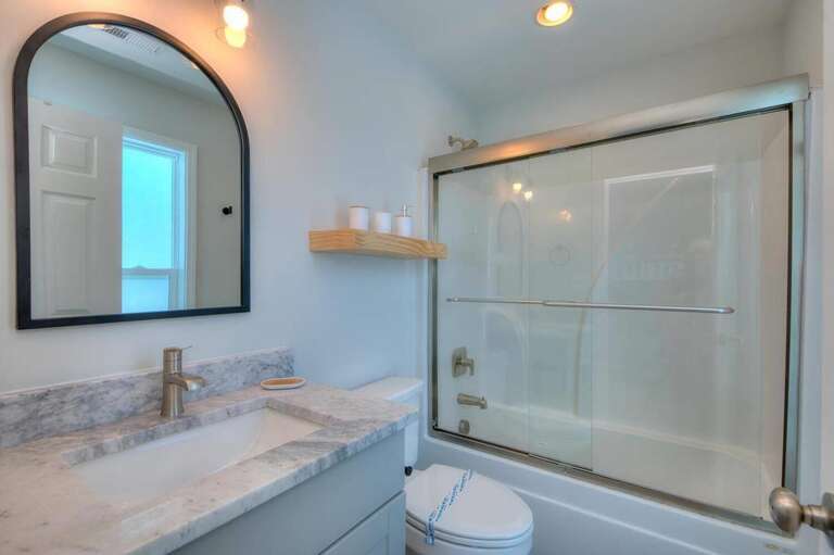 Bathroom 
GW 8.2.23