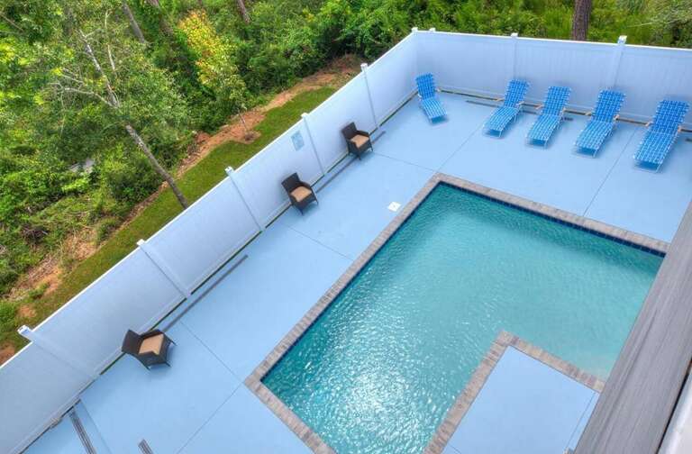 Pool
GW 8.2.23