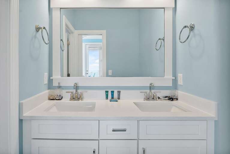 Aquila West 58 CG 4.16.24