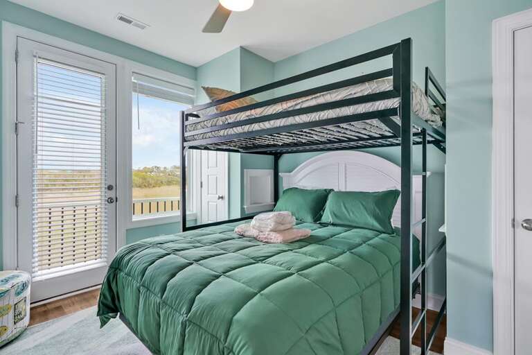 Aquila West 46 CG 4.16.24