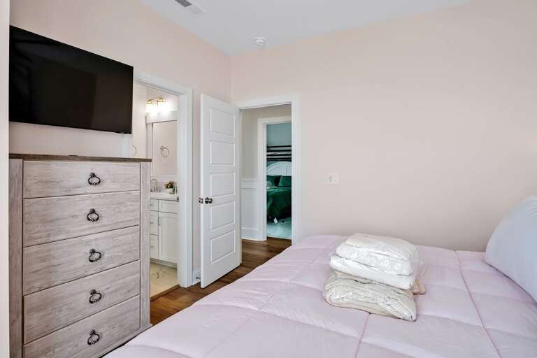 Bedroom 
CG 4.16.24