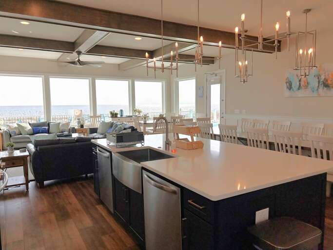 Kitchen
JR 10.16.24