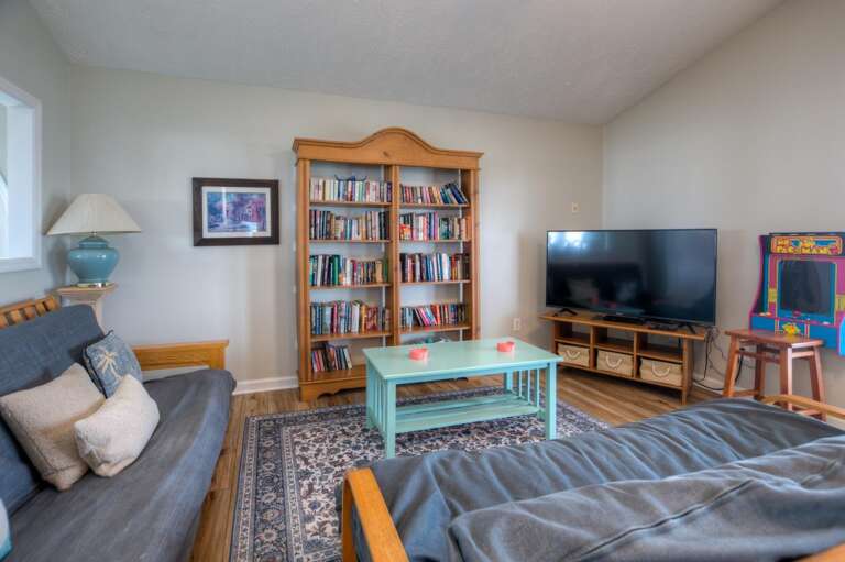 2nd Living Area