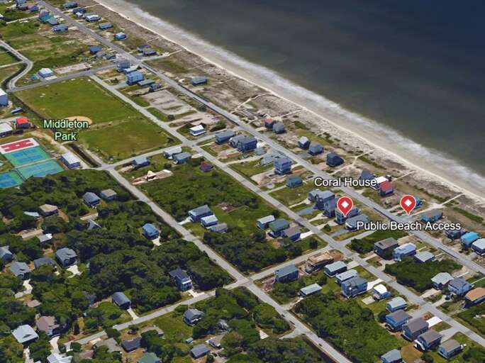 Aerial Views
Beach Access & Middleton Park