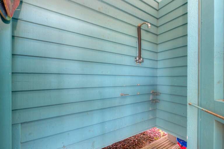 Outdoor shower