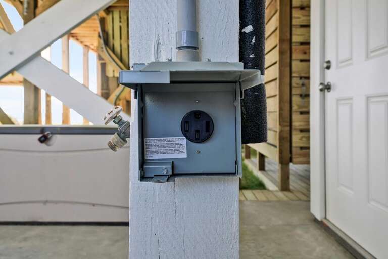 Karefree 58 Car Charger CG 3.20.24