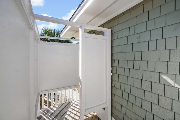 Outdoor shower
CG 1.20.24