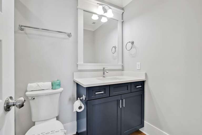 Full Bathroom with walk in shower
CG 4.12.25