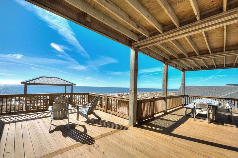 Deck with sitting area
GW 2.6.24