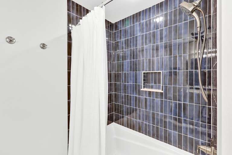 Seaclusion 47 CG 4.24.24