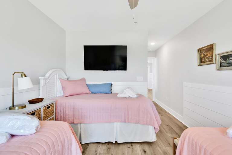 Seaclusion 61 CG 4.24.24