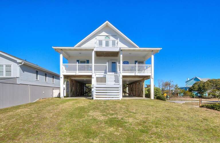 Blue Heaven by the Sea 66 GW 2.23.24