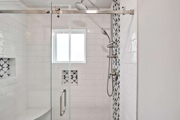 Suite Emotion 31 CG 10.4.24