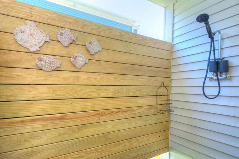 Outdoor Shower
GW.5-5-25