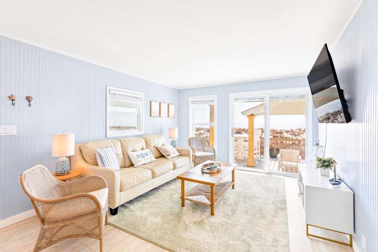 3717 E Beach Drive-14