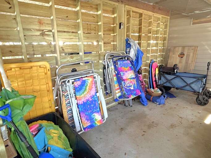 Beach Toys Provided by Owner - JR