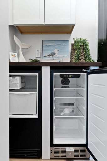 Mini Fridge