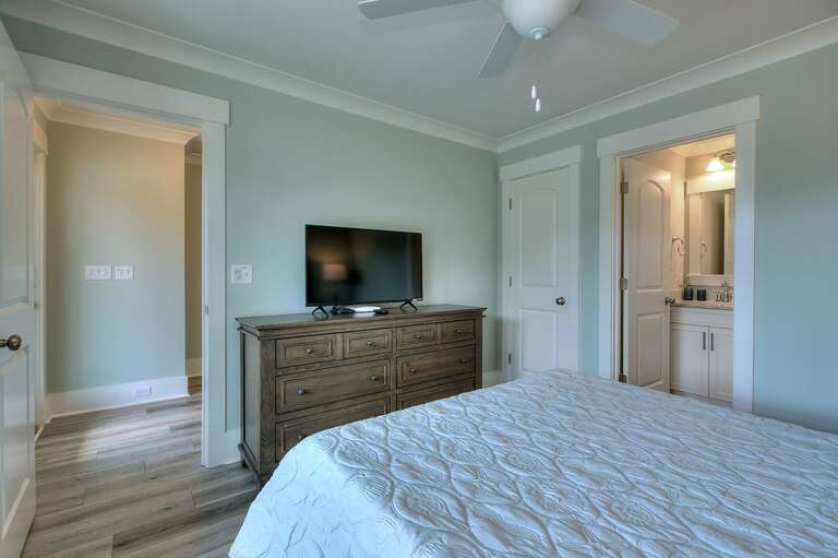 Bedroom 
 GW 7.3.24