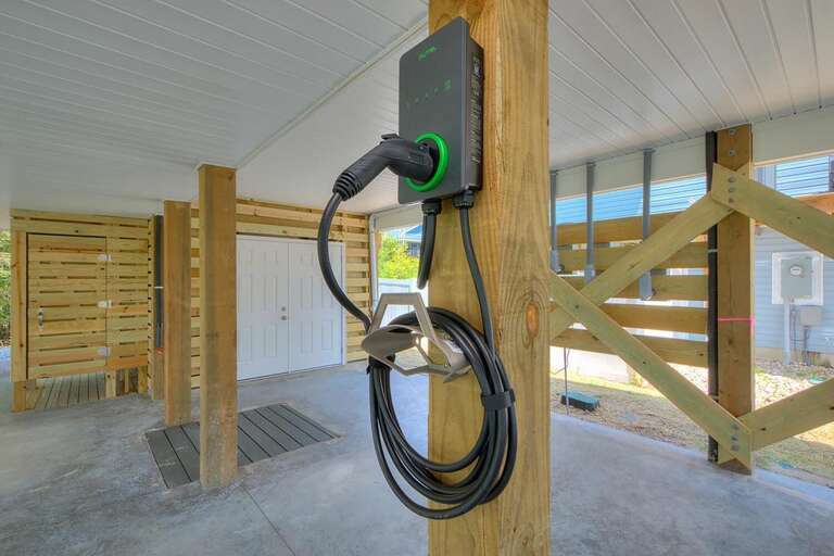 Car Charger
GW 7.3.24