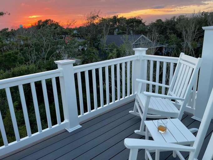 Peaceful Oaks 30 O Prelim Sunset Top Deck