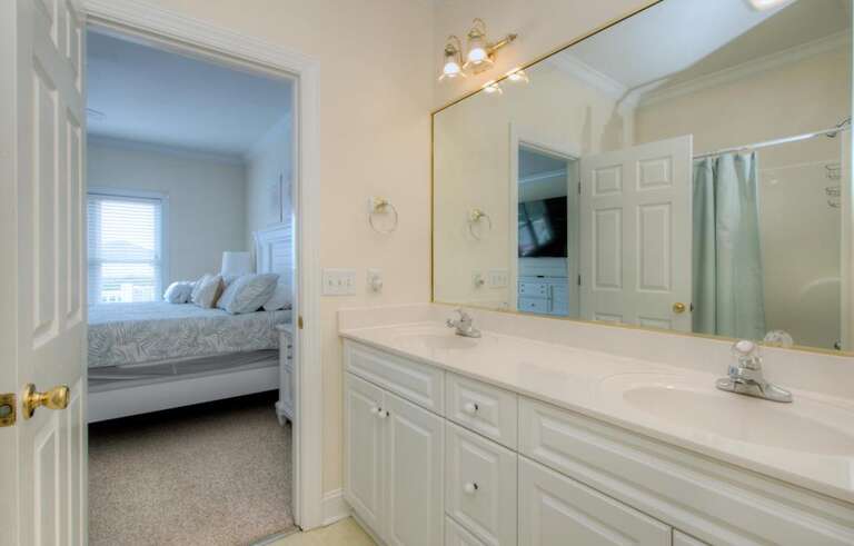 Bedroom 
GW 5-20-25