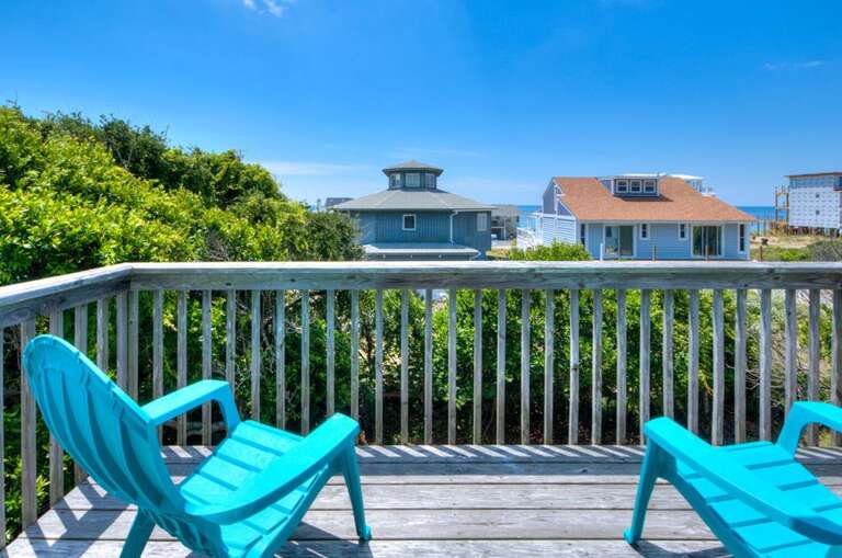 A Blue Dolphin 8601 E Oak-large-036-031-DSC 0111 2 3 Enhancer-1500x994-72dpi