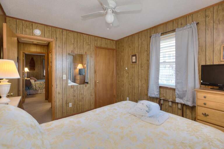 Queen Bedroom
GW 3.18.25