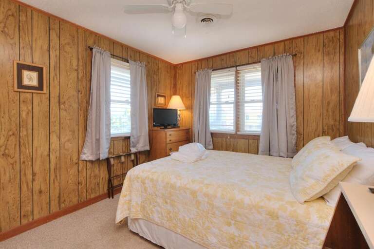 Queen Bedroom
GW 3.18.25
