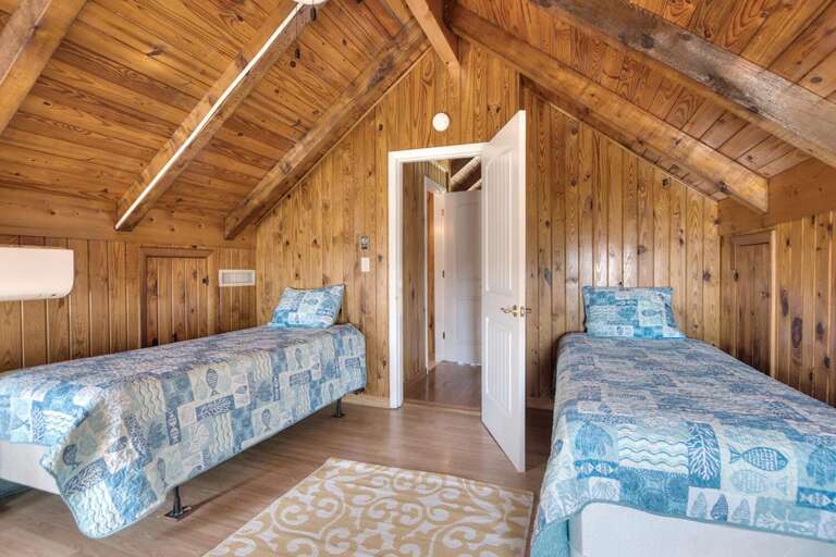 Crabby's Place 25 GW 10.16.24