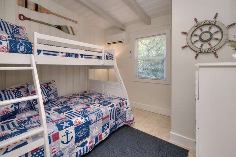 Bedroom 
GW.4-25-25