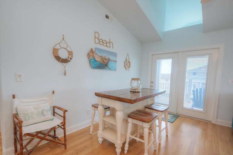 Dining Area
GW 9-1-25