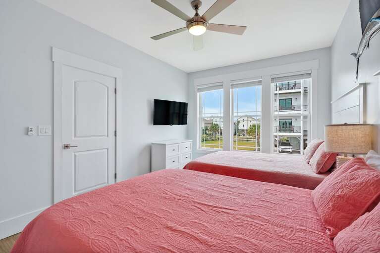 Bedroom 
CG.5-6-25