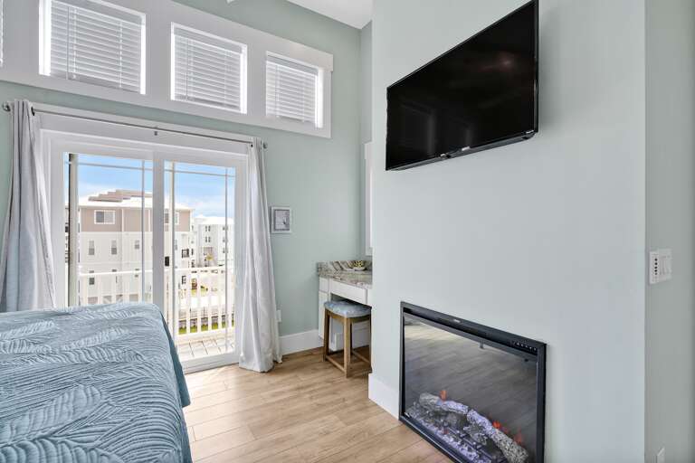 Bedroom 
CG.5-6-25