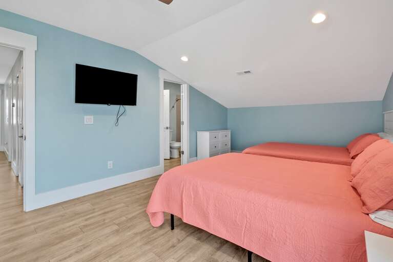 Bedroom 
CG.5-6-25