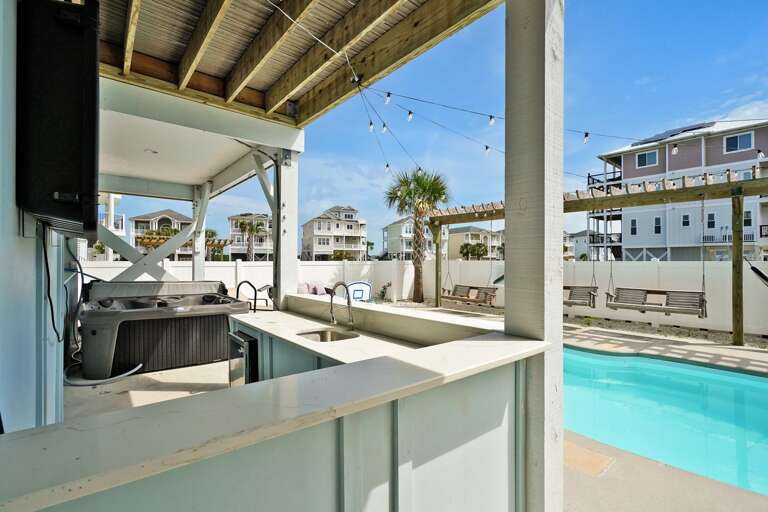 Outdoor Bar
CG.5-6-25