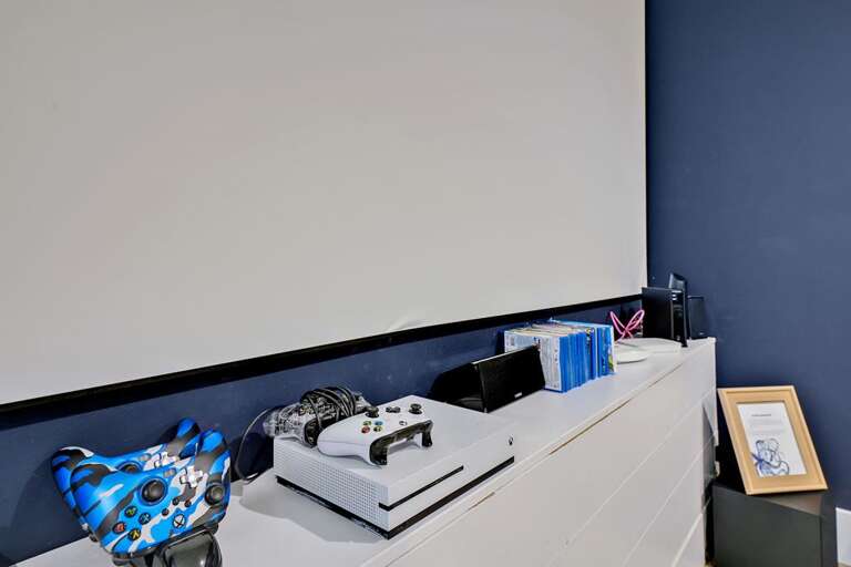 Salt and Light.16.CG.5-6-25