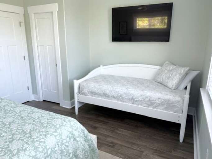 New Daybed
7.19.26 - O