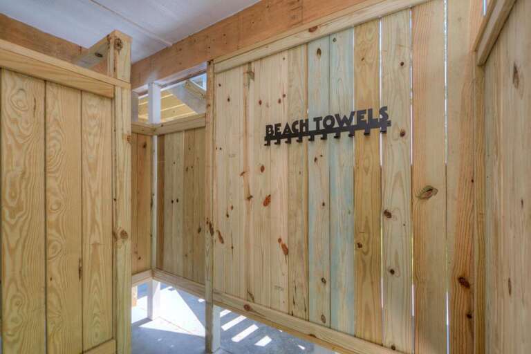 Outdoor shower
GW 5-23-25