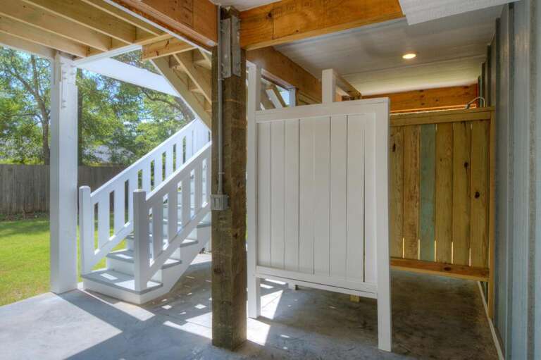 Outdoor shower
GW 5-23-25
