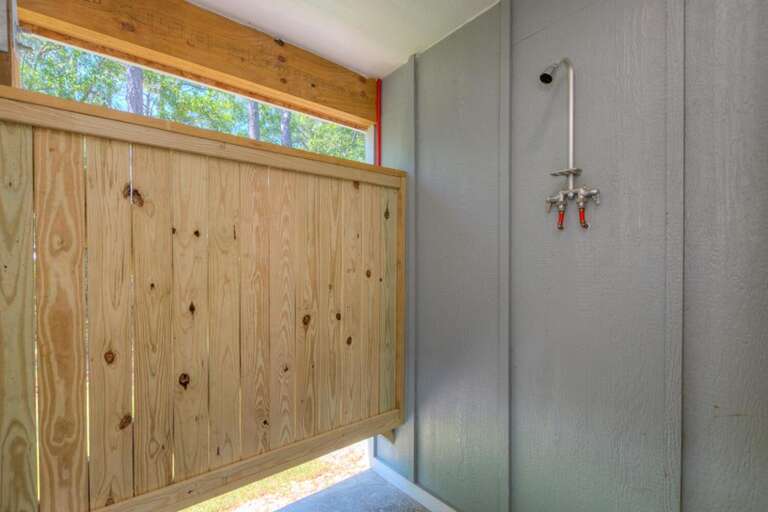 Outdoor shower
GW 5-23-25
