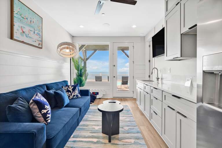 2nd Living Area
CG.5-5-25