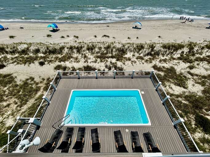 Aerial Views
23.25 JR