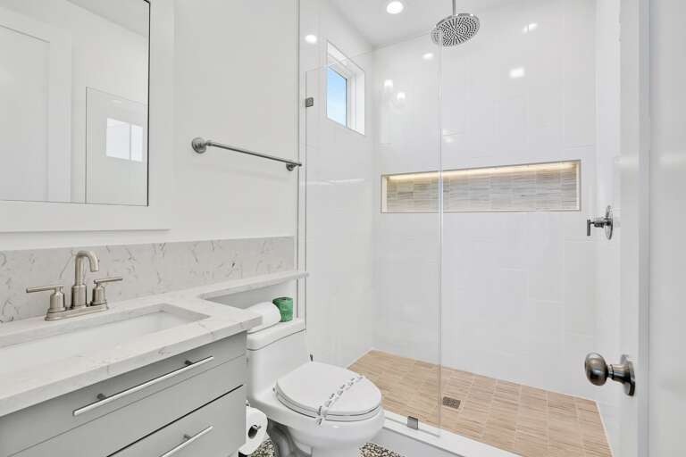 Bathroom 
CG.5-5-25