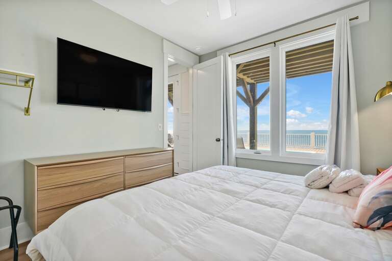 Bedroom 
CG.5-5-25
