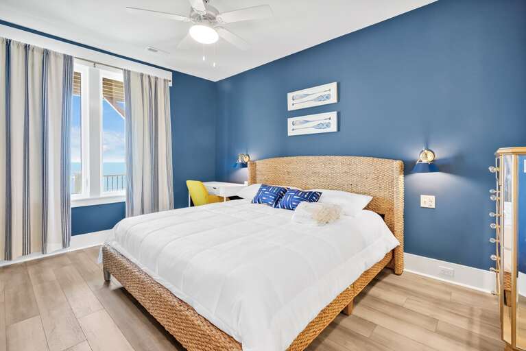 Bedroom 
CG.5-5-25