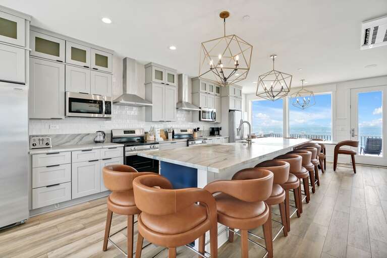 Kitchen
CG.6-6-25