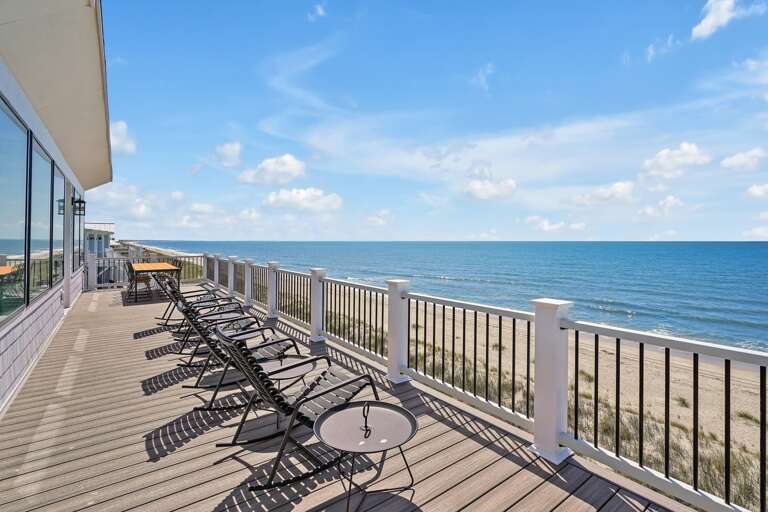 Ocean Views
.CG.5-5-25