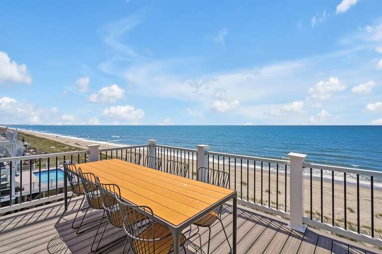 Ocean Views
CG.5-5-25
